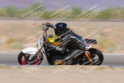 media/Oct-01-2023-SoCal Trackdays (Sun) [[4c570cc352]]/Turn 15 Inside (140pm)/